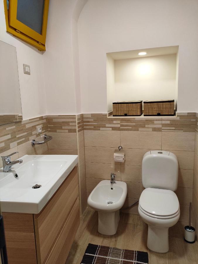 Etnacity Guest House Apartment Katanya Dış mekan fotoğraf